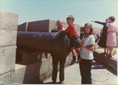 fort paul canon fort adams newport ri