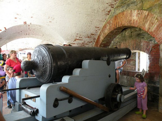 fort adams newport ri