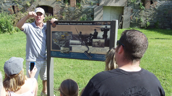 fort adams tour