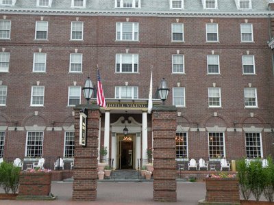 newport rhode island hotels