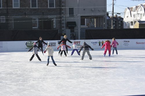 island skating academy