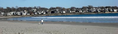 Pet friendly Easton's Beach - Newport RI
